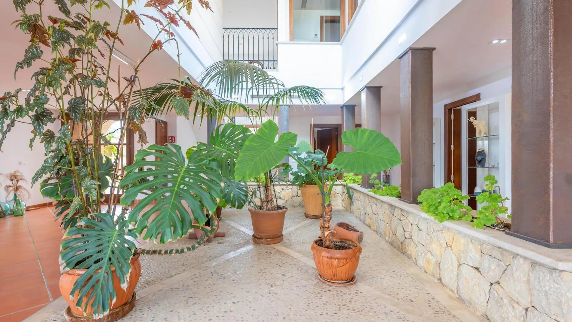 Turixant Dalt Villa Mancor del Valle 0*,