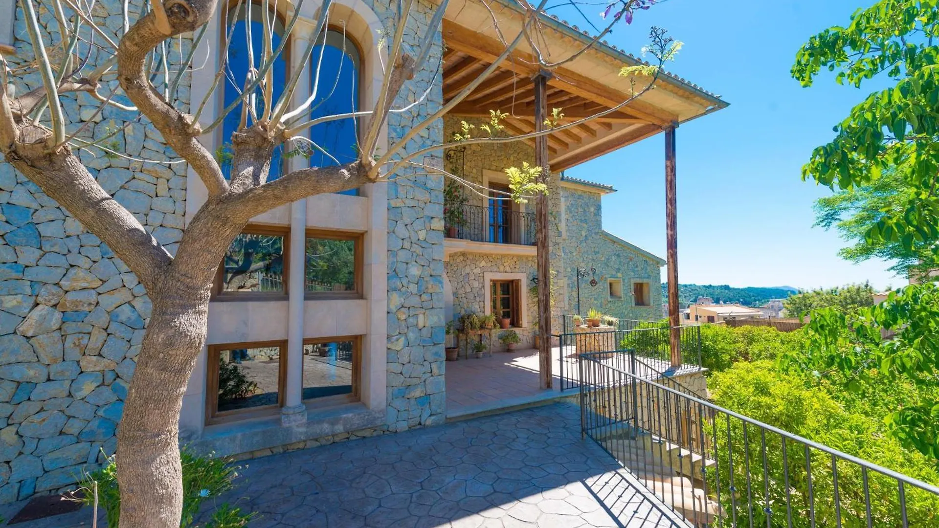Turixant Dalt Villa Mancor del Valle 0*,  Spain